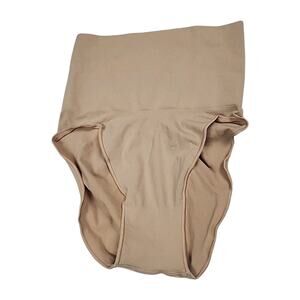 Skims women’s core control brief size 4X/5X high waist tan color